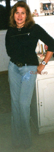 Date this delightful Brazil girl Helena from RIO DE JANEIRO B8863