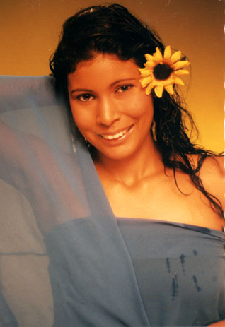 Date this fun Brazil girl Rosiane from LONDRINA B8878