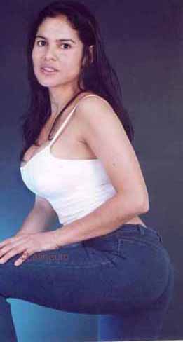 Date this tall Colombia girl Lelia from Bogota C47