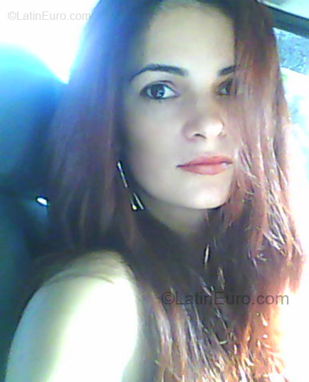 Date this sultry Brazil girl Erika from Sao Paulo BR39