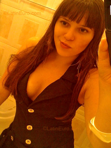 Date this georgeous Brazil girl Jessica from Campinas BR60