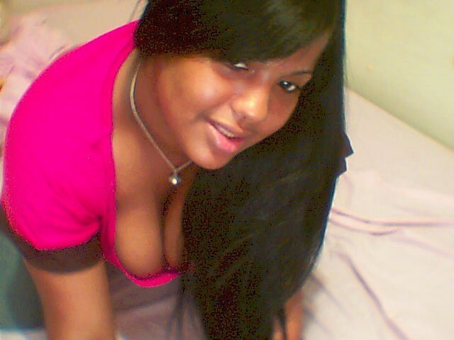 Date this exotic Dominican Republic girl Miguelina Alba from Santo Domingo DO41