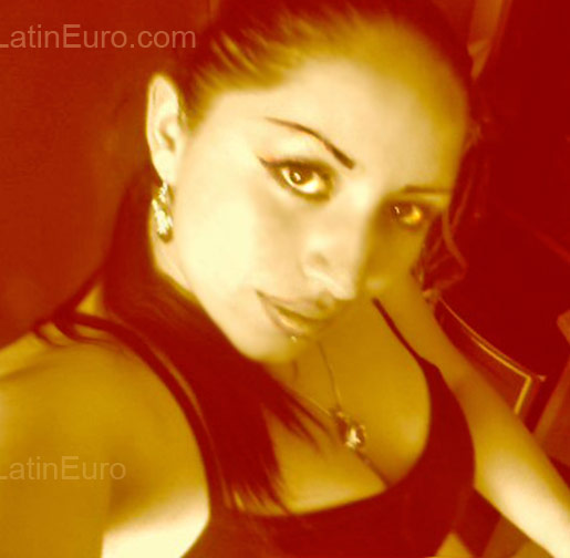 Date this passionate Colombia girl Andrea Viviana from Bogota CO71