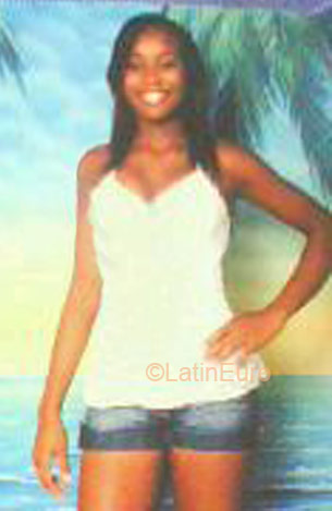 Date this passionate Dominican Republic girl Beatriz from  DO81