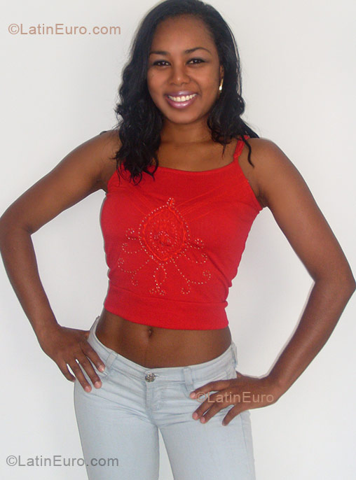Date this delightful Colombia girl Erika from Pereira CO137