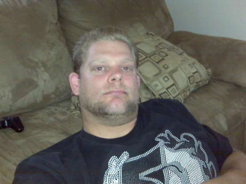 Date this foxy United States man Jedadiah from Detroit BR214