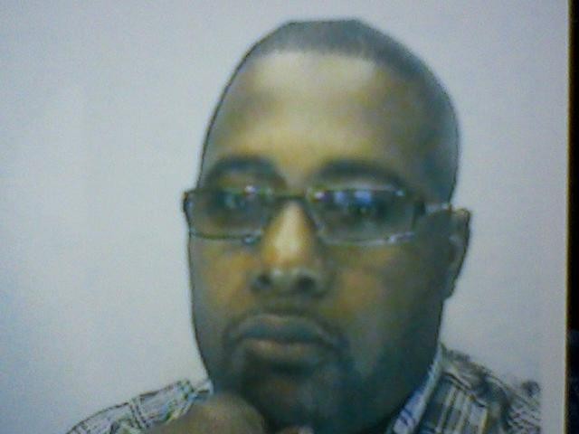 Date this exotic United States man Ronaldo from Columbus US261