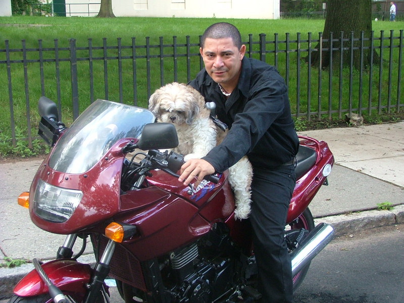 Date this cute United States man Walther from Newark US539