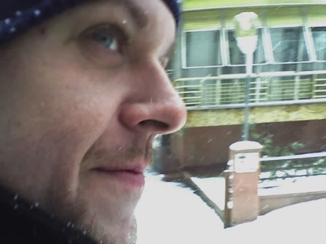 Date this happy United Kingdom man Zidell from Sittingbourne GB25