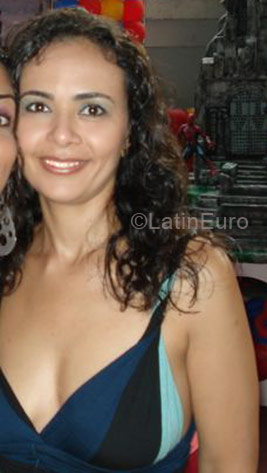 Date this gorgeous Brazil girl Guilhermina from Belo Horizonte BR324