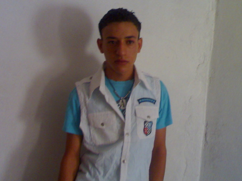Date this pretty Tunisia man Xsxahmed from Sidi Bouzide TN4