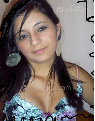 Date this exotic Colombia girl Erika Patricia from Circasia CO256