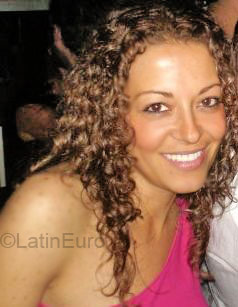 Date this funny Colombia girl Monik from Bogota CO269