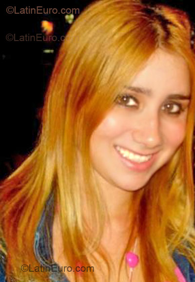 Date this gorgeous Brazil girl Ingrid from Brasilia BR379
