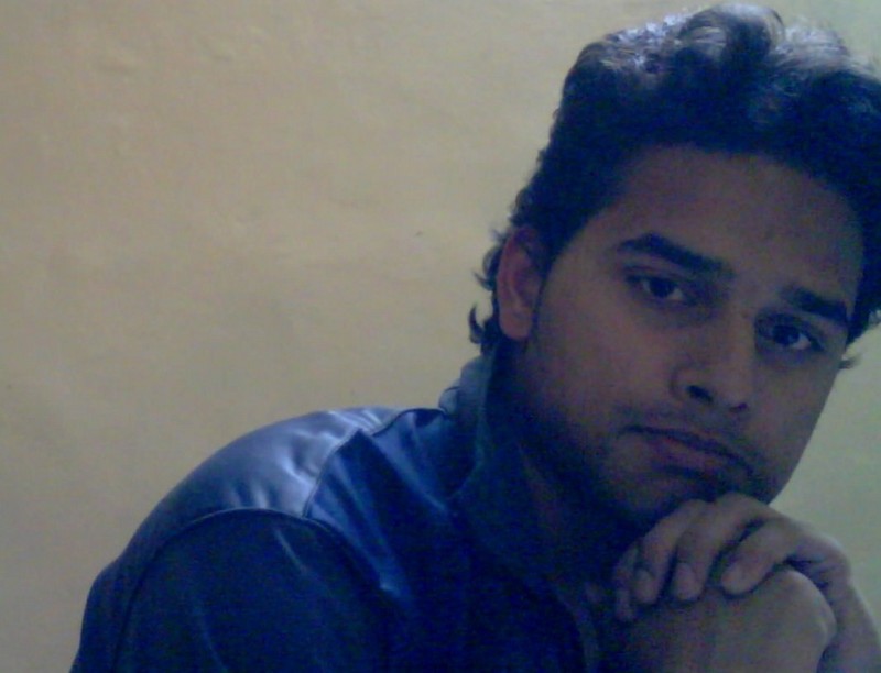 Date this sultry India man REBEL from New Delhi IN7