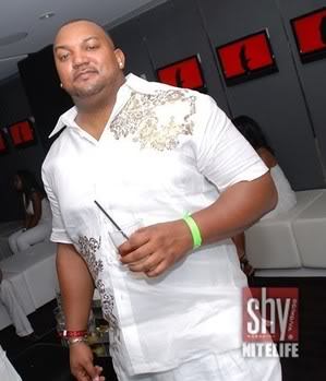Date this young United States man Errol from Washington US887