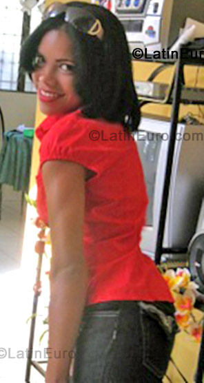 Date this young Dominican Republic girl Clewer from Santiago DO301