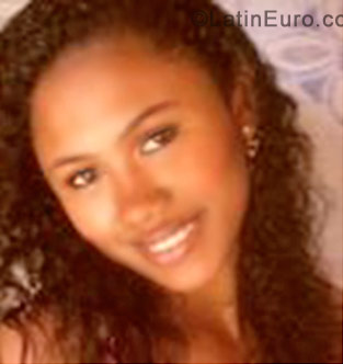 Date this pretty Brazil girl Karyne from Fortaleza BR437
