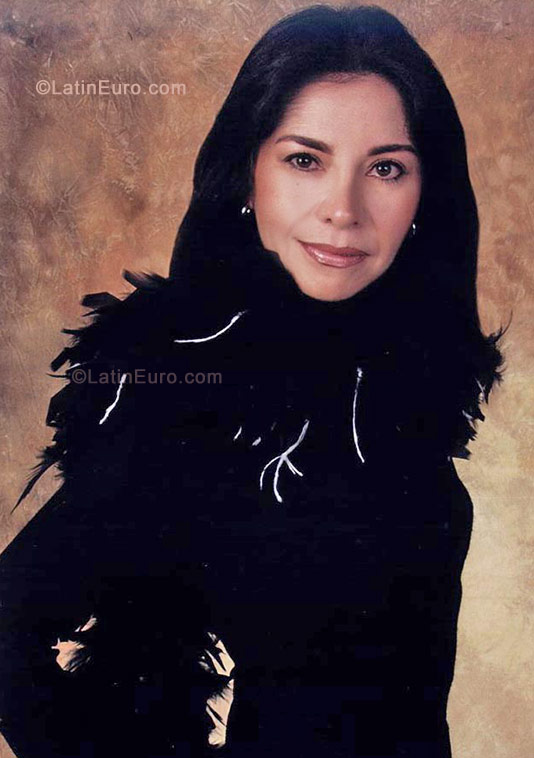 Date this young Colombia girl Claudia Marcela from Bogota CO338