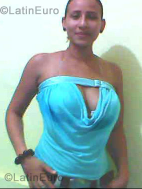 Date this fun Dominican Republic girl Maria from Bani DO339