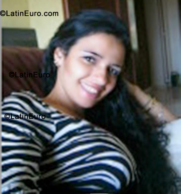Date this beautiful Brazil girl Carla Graciela from Rio De Janeiro BR544