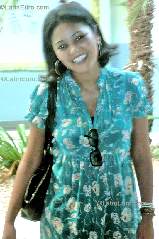 Date this young Brazil girl Elizangela Aparecida from Marilia BR549