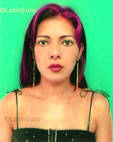 Date this georgeous Colombia girl Dilia from Medellin CO405