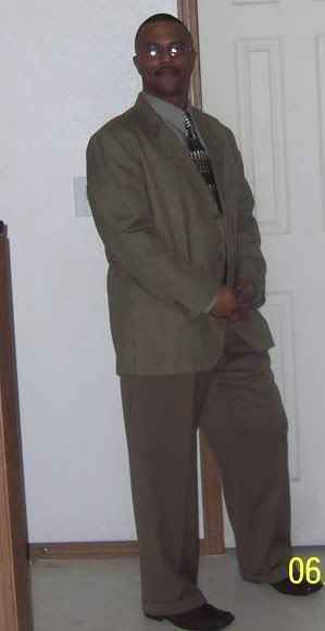 Date this exotic United States man Laurence from Kansas City US1199