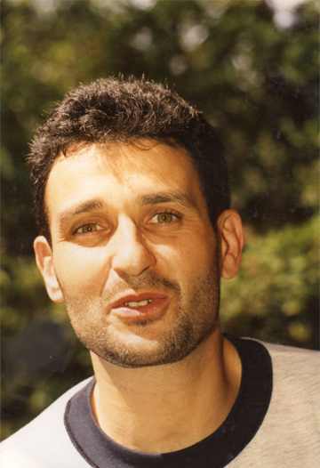 Date this pretty Romania man Eumark from Cluj-napoca RO4