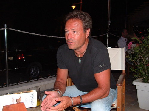 Date this fun France man John from Amsterdam DO484