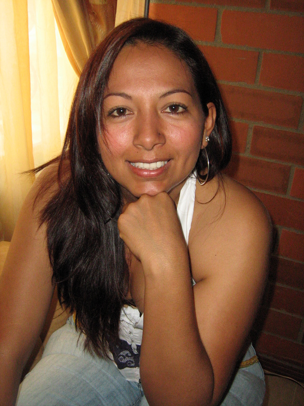 Date this beautiful Colombia girl Emilce from Cali CO480