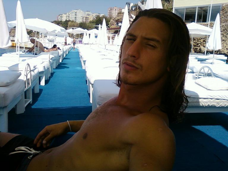 Date this funny Germany man ThisMensBad from Bochum DE32
