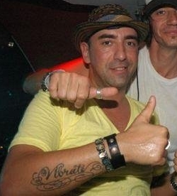 Date this lovely Germany man Denis from Berlin DE34