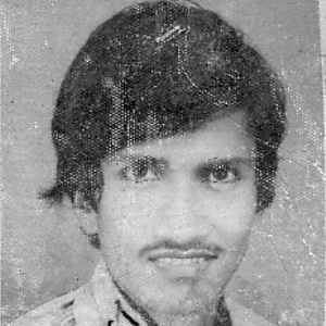 Date this sultry Bangladesh man Green from Chittagong BD3
