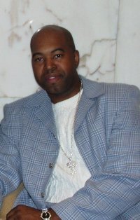 Date this happy United States man Nwnupe from Atlanta US1632