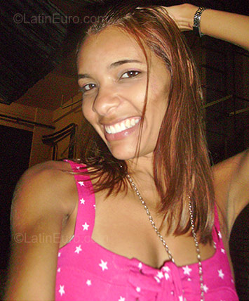 Date this delightful Brazil girl Annynha from Fortaleza BR861