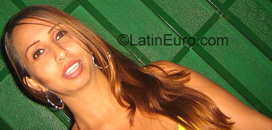 Date this beautiful Colombia girl Luz Yelsin from Cali CO607