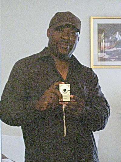 Date this pretty United States man Lee from Chicago US1886