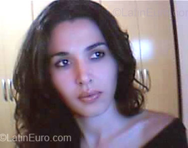 Date this happy Brazil girl BR885 from Sao Paulo BR885