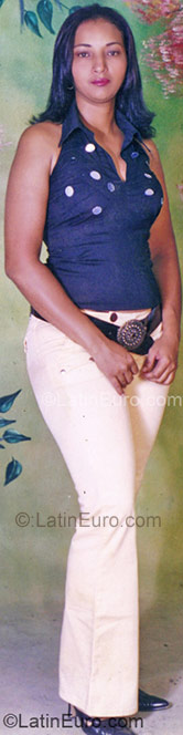 Date this athletic Colombia girl Taty from San Joaquin CO626