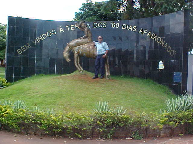Date this georgeous Brazil man JoÃ£o from Belo Horizonte BR906