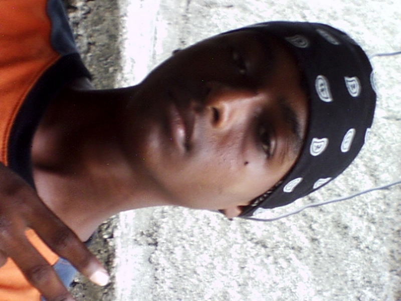Date this happy Haiti man Romatique from Delmas HT9