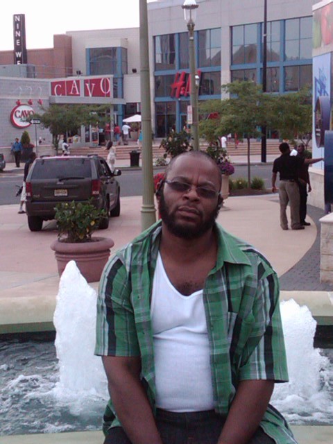 Date this cute United States man BILAL193 from phila US2177