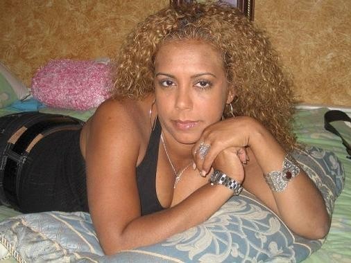 Date this good-looking Dominican Republic girl Karen from Santiago DO832