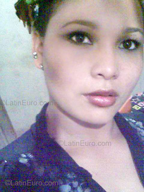 Date this tall Brazil girl Suzi from Barcarena-vila Dos Cabanos BR1055