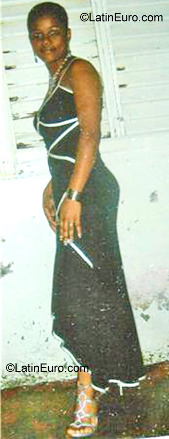 Date this gorgeous Dominican Republic girl Ramona Carolina from Santiago DO858