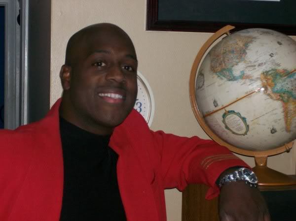 Date this charming United States man DR BRUCE DEVLON from Flint US2459