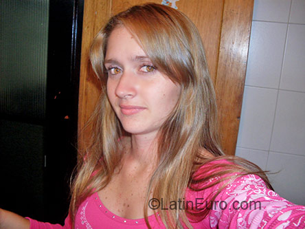 Date this georgeous Colombia girl Anita Maria from Pereira CO814