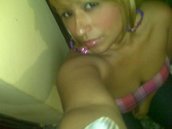 Date this pretty Dominican Republic girl Kenia Ivette from Puerto Plata DO918