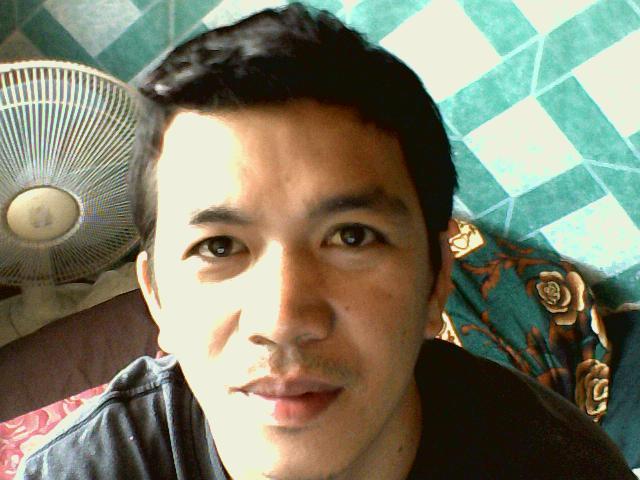 Date this cute Philippines man Jhun from Dasmarinas,cavite PH33